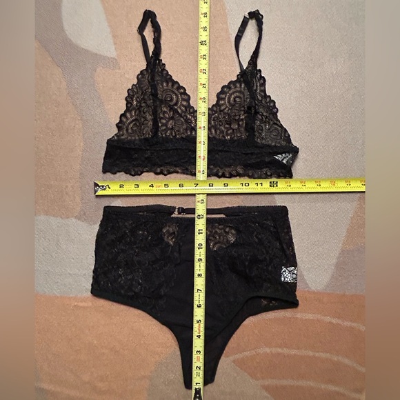 Black lace lingerie set, S - Picture 10 of 11